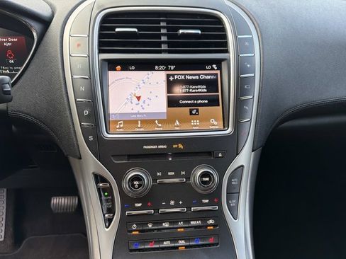 Used 2019 Lincoln Nautilus Reserve AWD/4WD image 33