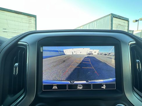 Certified 2022 GMC Sierra 1500 SLT w/ SLT Convenience Package image 14