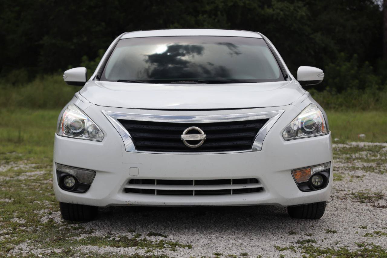 Used 2015 Nissan Altima 2.5 SL w/ Technology Package FWD image 17