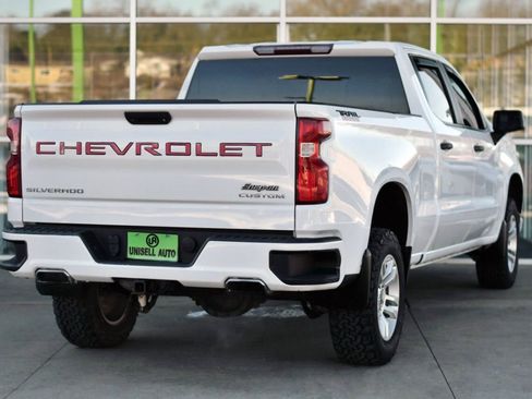 Used 2019 Chevrolet Silverado 1500 Custom Trail Boss AWD/4WD image 8
