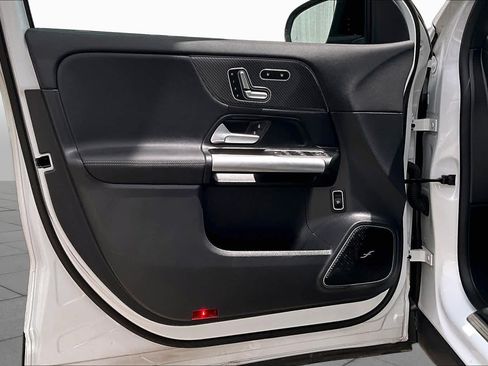 Certified 2023 Mercedes-Benz GLA 45 AMG 4MATIC image 22