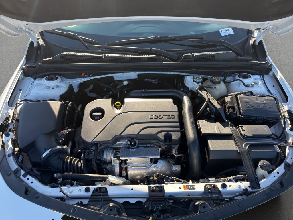 Used 2024 Chevrolet Malibu LT FWD image 21