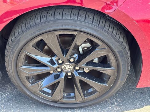 Used 2022 Toyota Corolla SE w/ Carpet Mat Package (TMS) FWD image 8