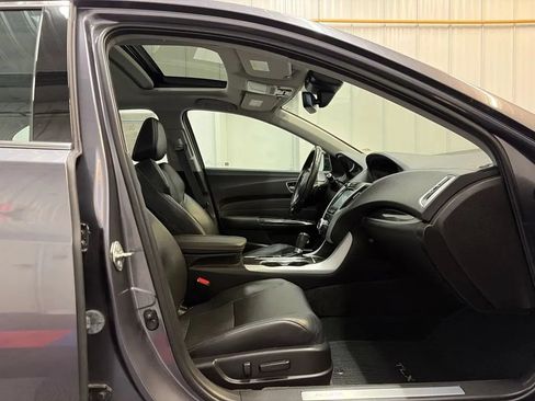 Used 2018 Acura TLX w/ Technology Package FWD image 20