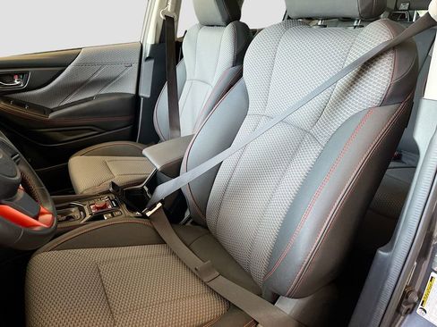 Used 2023 Subaru Forester Sport image 19