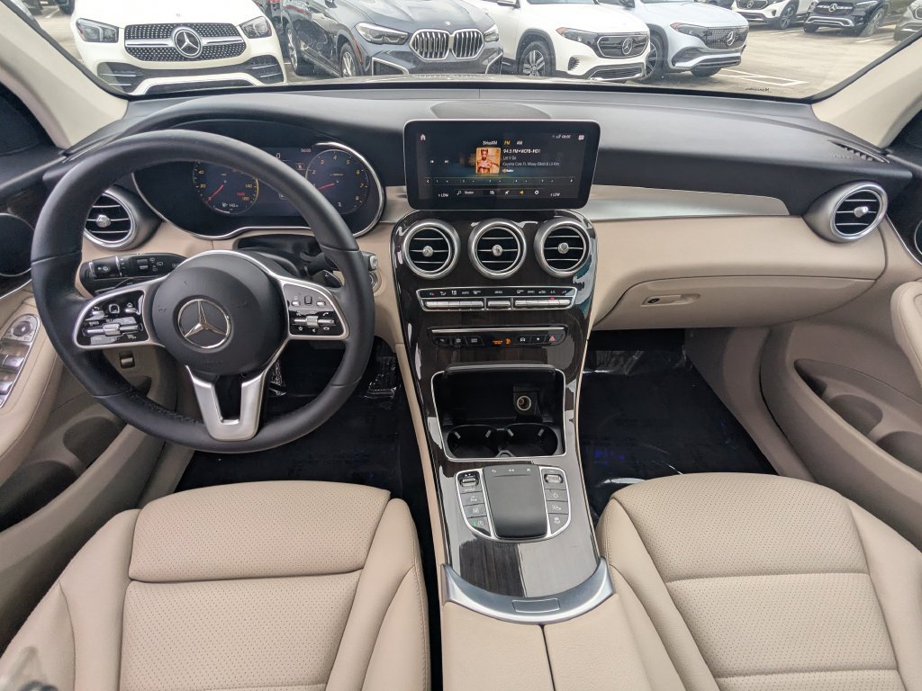 Certified 2022 Mercedes-Benz GLC 300 w/ Premium Package Lite image 2