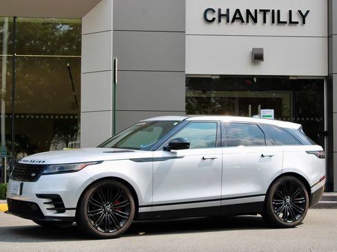 Used 2025 Land Rover Range Rover Velar Dynamic SE AWD/4WD image 1