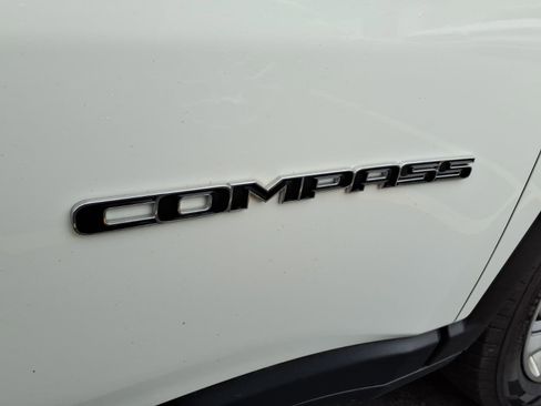 Used 2021 Jeep Compass Limited AWD/4WD image 30