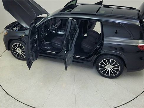 Used 2025 Mercedes-Benz GLS 450 4MATIC image 92