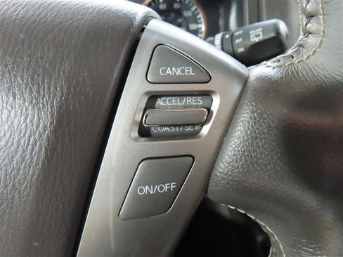 Used 2013 Nissan Armada Platinum w/ Platinum Reserve Pkg image 19