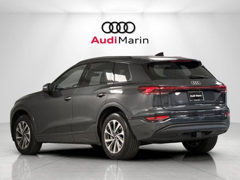 Used 2025 Audi Q6 e-tron Premium Plus AWD/4WD image 3