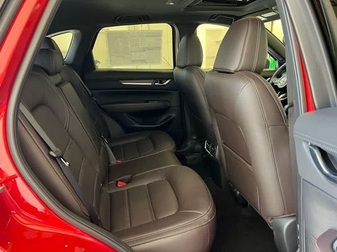 Used 2025 MAZDA CX-5 Signature image 18