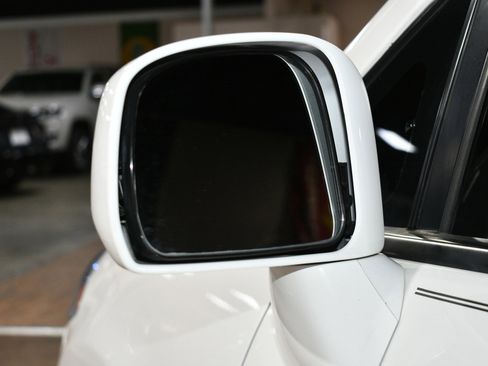 Used 2009 Nissan Versa 1.8 S w/ PWR Pkg image 63