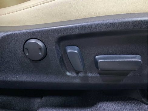 Used 2022 Lexus RX 450hL AWD w/ Premium Package image 32