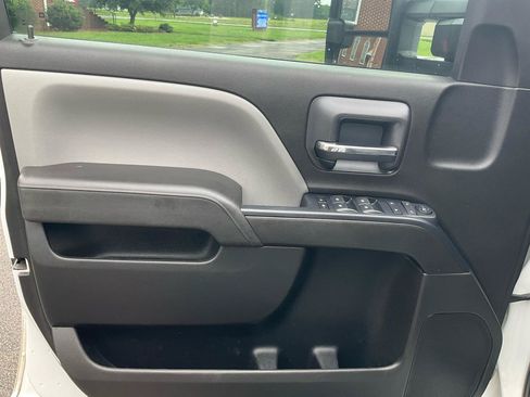 Used 2019 Chevrolet Silverado 2500 W/T w/ WT Convenience Package AWD/4WD image 27