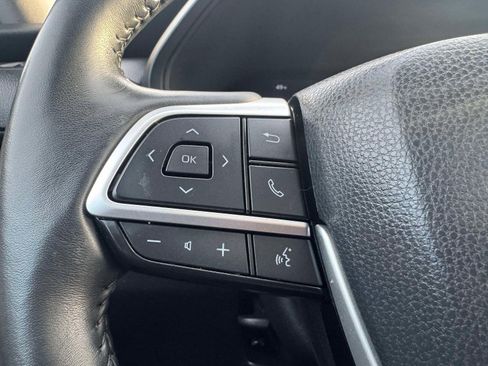 Certified 2024 Toyota Grand Highlander XLE image 36