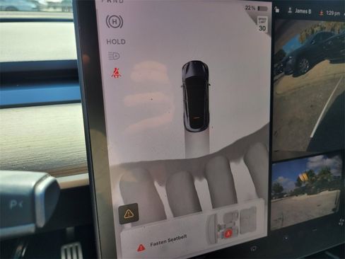 Used 2022 Tesla Model Y Performance image 35