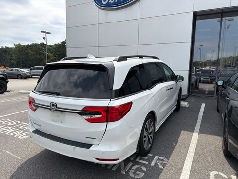 Used 2022 Honda Odyssey Touring image 3