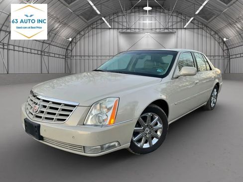 Used 2011 Cadillac DTS Premium image 1