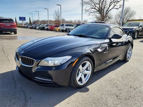 Used 2009 BMW Z4 sDrive30i image 9