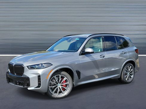 New 2026 BMW X5 xDrive40i w/ M Sport Package AWD/4WD image 1