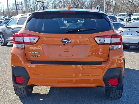 Used 2018 Subaru Crosstrek 2.0i Limited image 5