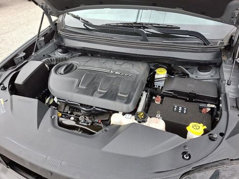 Used 2021 Jeep Cherokee Latitude Lux w/ Comfort/Convenience Group image 27