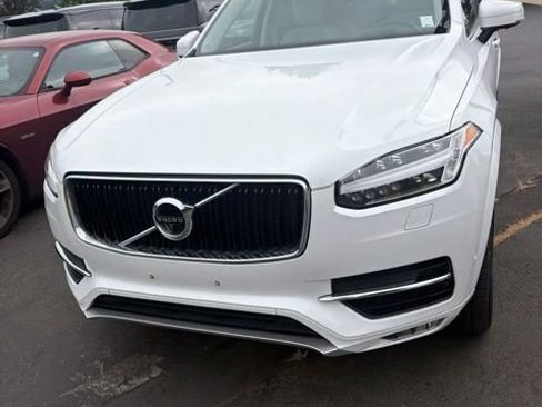 Used 2019 Volvo XC90 T6 Momentum w/ Advanced Package AWD/4WD image 1
