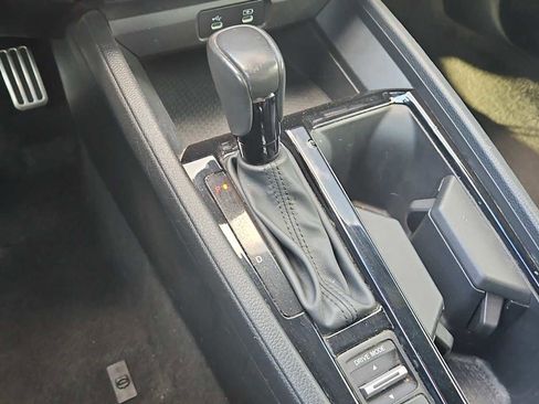 Used 2024 Honda Accord Sport image 22