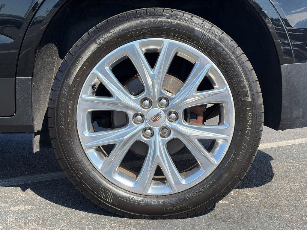 Used 2020 Cadillac XT5 Premium Luxury AWD/4WD image 9