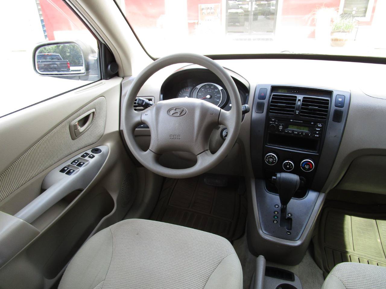Used 2007 Hyundai Tucson GLS FWD image 8