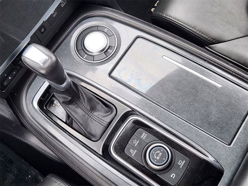 Used 2022 Nissan Armada SV w/ Cargo Package image 15