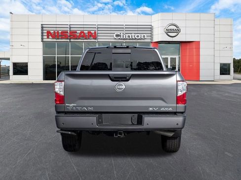 Certified 2024 Nissan Titan SV w/ SV Convenience Package image 4