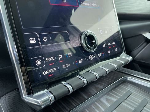 New 2025 GMC Sierra EV Denali image 17