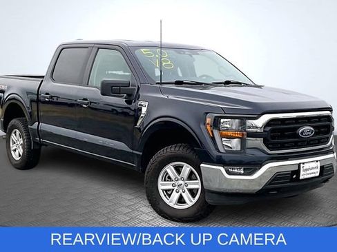 Used 2023 Ford F150 XLT image 3