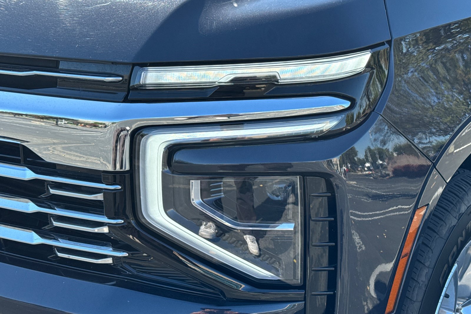 Used 2026 Chevrolet Suburban Premier AWD/4WD image 55