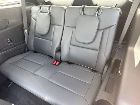 New 2026 Ford Explorer Active w/ Active Comfort Package AWD/4WD image 22