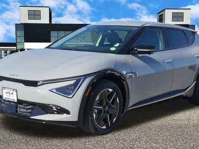 New 2025 Kia EV6 Wind