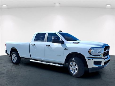 Used 2023 RAM 2500 Big Horn w/ Level 1 Equipment Group image 24
