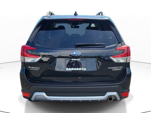 Certified 2024 Subaru Forester Touring AWD/4WD image 5