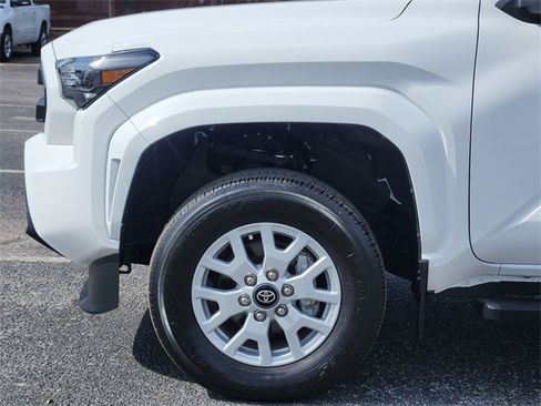 Certified 2024 Toyota Tacoma SR image 4