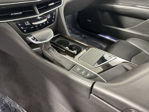 Used 2017 Cadillac CT6 Platinum AWD/4WD image 16