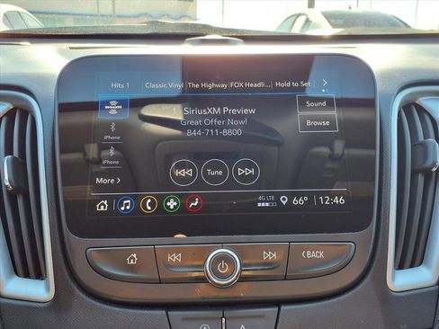 Used 2024 Chevrolet Malibu LT image 20