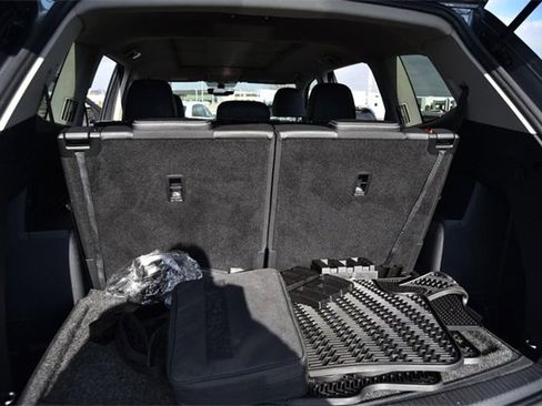 Certified 2022 Volkswagen Atlas SE image 24