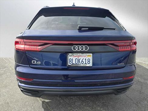 Used 2019 Audi Q8 Prestige w/ Luxury Package image 4