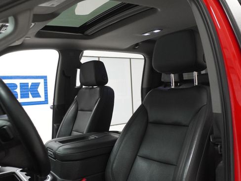 Used 2019 Chevrolet Silverado 1500 LT Trail Boss AWD/4WD image 15