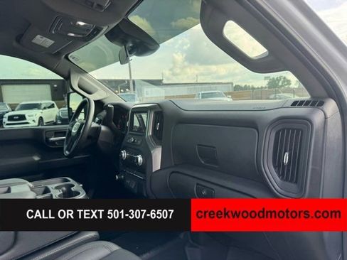 Used 2024 GMC Sierra 3500 Pro AWD/4WD image 10