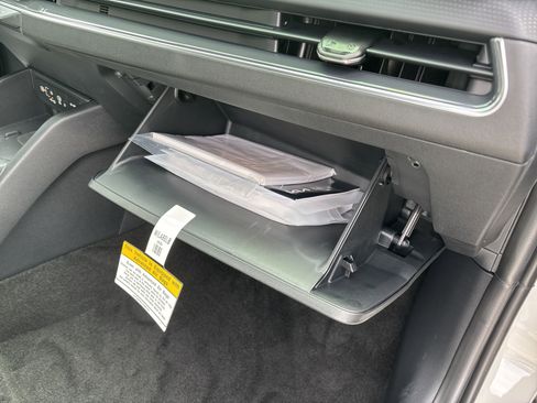 New 2025 Kia K4 GT-Line image 37