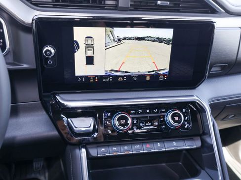 New 2026 GMC Sierra 1500 Denali w/ Technology Package AWD/4WD image 17