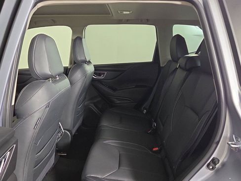 Used 2024 Subaru Forester Touring AWD/4WD image 31